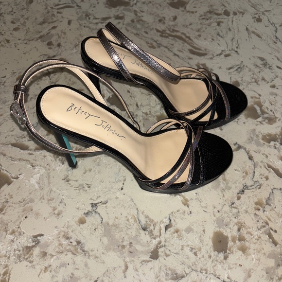 Women’s Betsey Johnson Platform Stiletto Heels Sandals Size 9 M - Picture 2 of 6